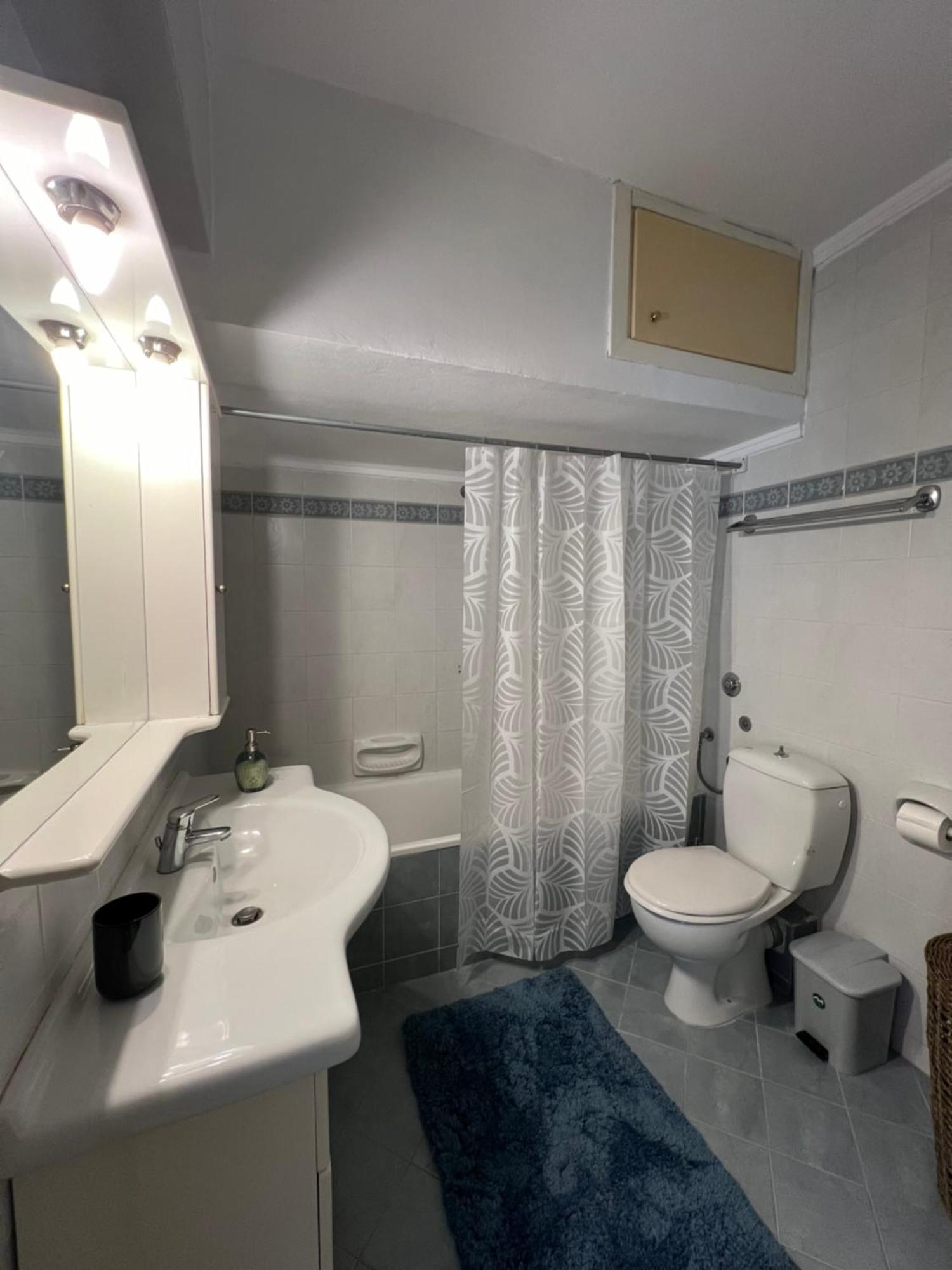 Parma'S Pool Apartment Peraía Extérieur photo